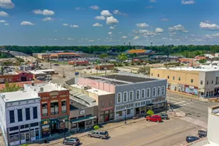 627 W Chestnut St, Denison, TX 75020 - Photo 24