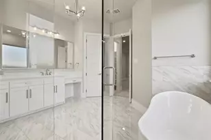 8512 Fresh Mdws Rd, North Richland Hills, TX 76182 - Photo 24