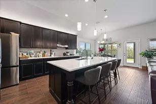 3117 Arbor View Dr, Burleson, TX 76028 - Photo 4