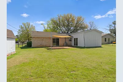 201 Bluebird Circle, Denton, TX 76209 - Photo 20