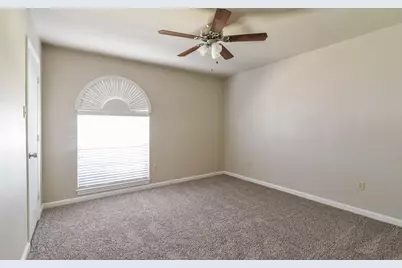 1808 Overbrook Drive, Arlington, TX 76014 - Photo 18