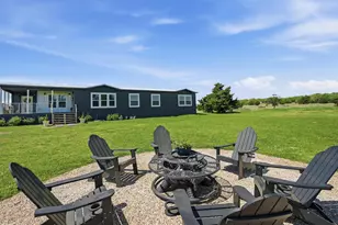 249 Mt Pleasant Rd, Valley View, TX 76272 - Photo 6