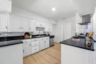 1711 Essex Ave, Dallas, TX 75203 - Photo 10