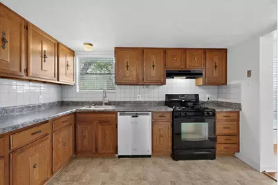 635 Haines Avenue, Dallas, TX 75208 - Photo 16