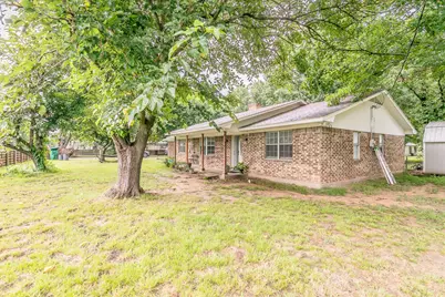 904 Sherman Street, Tioga, TX 76271 - Photo 1
