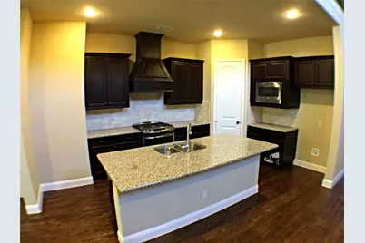 4440 Illinwek Drive, Carrollton, TX 75010 - Photo 6