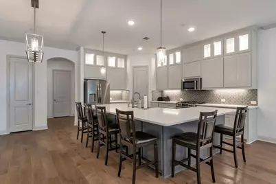 1900 Melinda Lane, Farmers Branch, TX 75234 - Photo 4