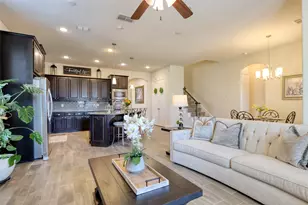 4512 Periwinkle Dr, Mansfield, TX 76063 - Photo 8