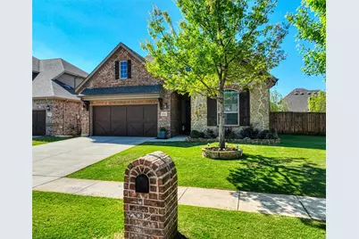 4512 Periwinkle Drive, Mansfield, TX 76063 - Photo 2