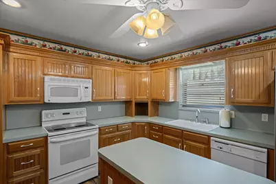 3121 Vz County Road 1215, Grand Saline, TX 75140 - Photo 16