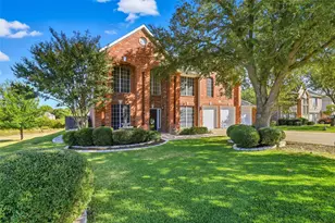 5212 Whisper Dr, Fort Worth, TX 76123 - Photo 2