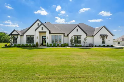 2012 Southern Rise Court, Granbury, TX 76049 - Photo 1