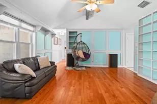 711 Hinsdale Dr, Arlington, TX 76006 - Photo 14