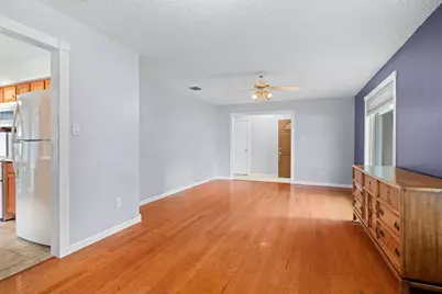 711 Hinsdale Drive, Arlington, TX 76006 - Photo 6