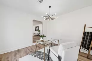 9011 Liptonshire Dr, Dallas, TX 75238 - Photo 6