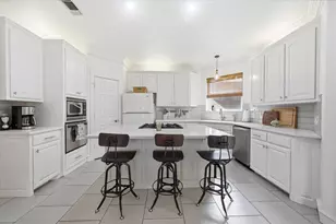 3332 W 4th St, Fort Worth, TX 76107 - Photo 20