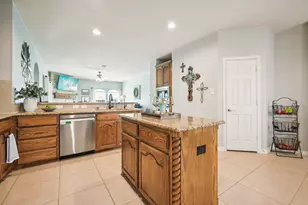 12596 Mill Run Dr, Frisco, TX 75035 - Photo 16