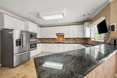 813 Saratoga Drive, Southlake, TX 76092 - Photo 12