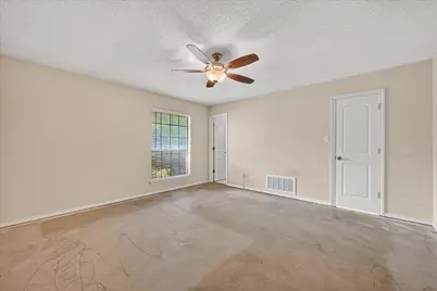 1405 Flamingo Drive, Lewisville, TX 75077 - Photo 12