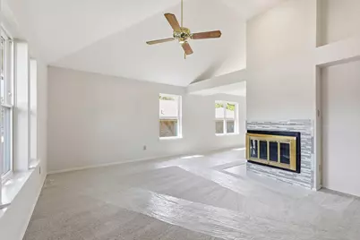 656 Parkway Boulevard, Coppell, TX 75019 - Photo 2