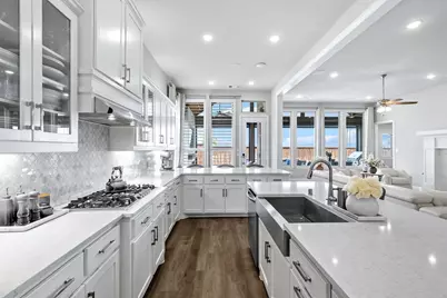 1305 Lilium Court, Argyle, TX 76226 - Photo 4