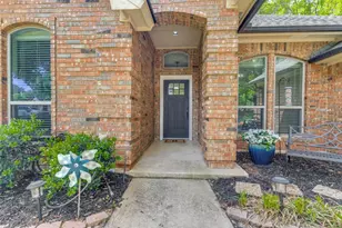 808 Tall Oak Ln, Keller, TX 76248 - Photo 4