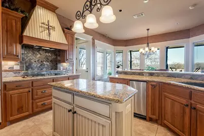 11918 Riek Road, Krum, TX 76249 - Photo 12