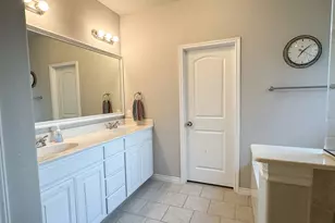 12425 Geraldine Dr, Fort Worth, TX 76126 - Photo 10