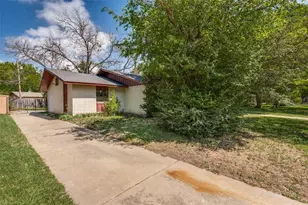 3949 Royal Palms Ct, Dallas, TX 75244 - Photo 4