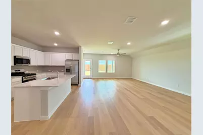 905 Pink Skies Drive, Princeton, TX 75407 - Photo 4