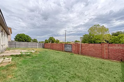 5348 Cameron Drive, Grand Prairie, TX 75052 - Photo 26