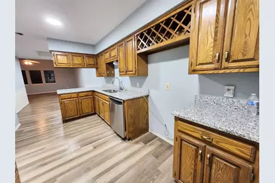 1124 Kathy Lane, Lewisville, TX 75067 - Photo 8