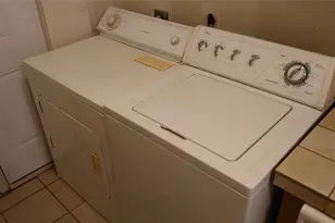 693 E N 15th St, Abilene, TX 79601 - Photo 8