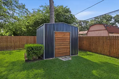 217 E Louella Drive, Hurst, TX 76054 - Photo 32