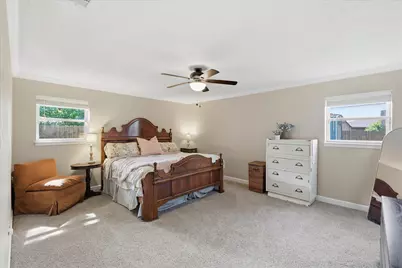 217 E Louella Drive, Hurst, TX 76054 - Photo 22