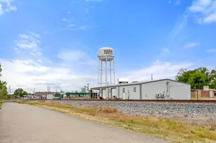 407 W Carnegie St, Winnsboro, TX 75494 - Photo 32