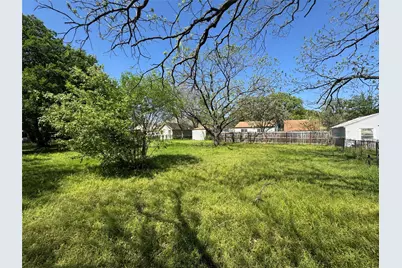 730 Sunset Drive, Irving, TX 75061 - Photo 4