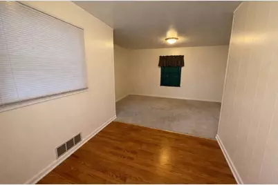 730 Sunset Drive, Irving, TX 75061 - Photo 10