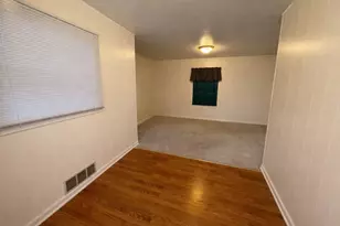 730 Sunset Dr, Irving, TX 75061 - Photo 10