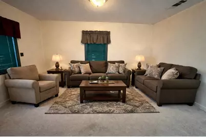 730 Sunset Drive, Irving, TX 75061 - Photo 6