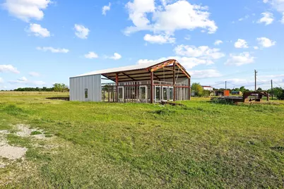 2092 County Road 5010, Blue Ridge, TX 75424 - Photo 8