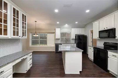 2716 Rocky Creek Drive, Mansfield, TX 76063 - Photo 10