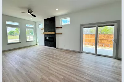 1401 Clark Street, Greenville, TX 75401 - Photo 6