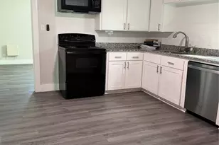 204 E 5th St, Springtown, TX 76082 - Photo 10