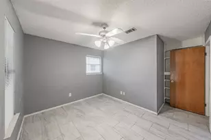 821 Prestwick St, Bedford, TX 76022 - Photo 20