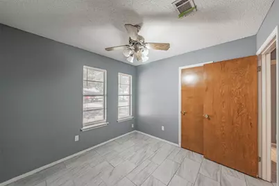 821 Prestwick Street, Bedford, TX 76022 - Photo 16