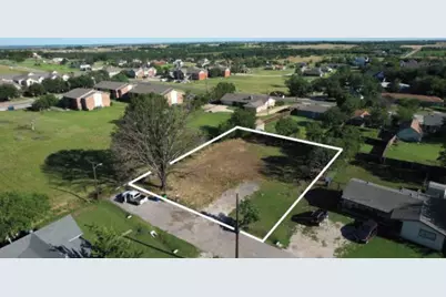 715 W Main Street, Celina, TX 75009 - Photo 1