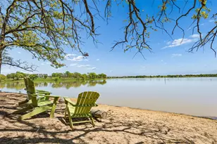 9421 Leisure Pace Ln, Oak Point, TX 75068 - Photo 32