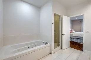 3250 Cambrick St, Dallas, TX 75204 - Photo 20