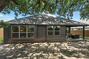 221 Gardenia Dr, Azle, TX 76020 - Photo 30